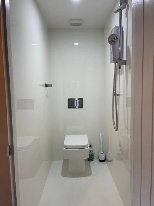Apartamento 4 Quiet Compact Studio With Garden View - Best Location - Comfortable - Quiet Brighton Exterior foto